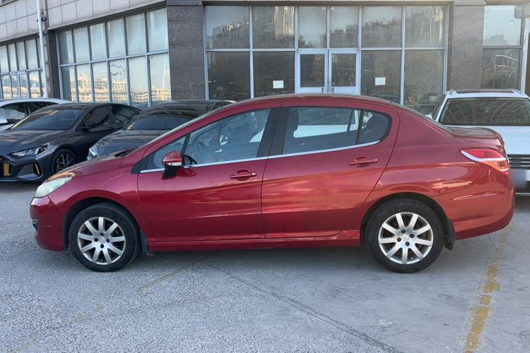 Used Peugeot 308 2014 Enjoy Edition Classic 1.6L Manual YouShang Model
