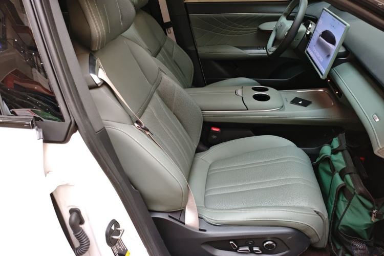 Used Deepal S07 2025 520Max Huawei Qiankun Intelligent Driving ADS SE Pure-Electric Version
