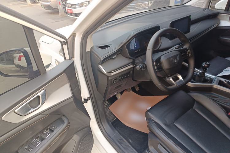 Used Wuling Jiachen 2022 1.5L Manual Comfort Edition