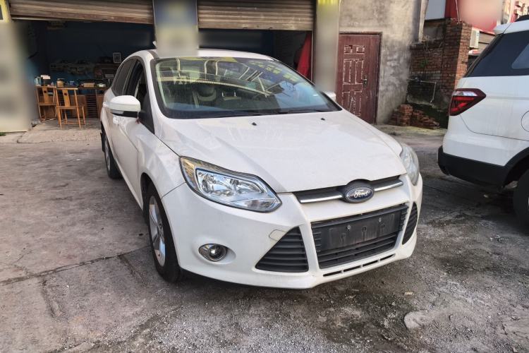 Used Ford Focus 2012 Hatchback 1.6L Automatic Fashion Edition
