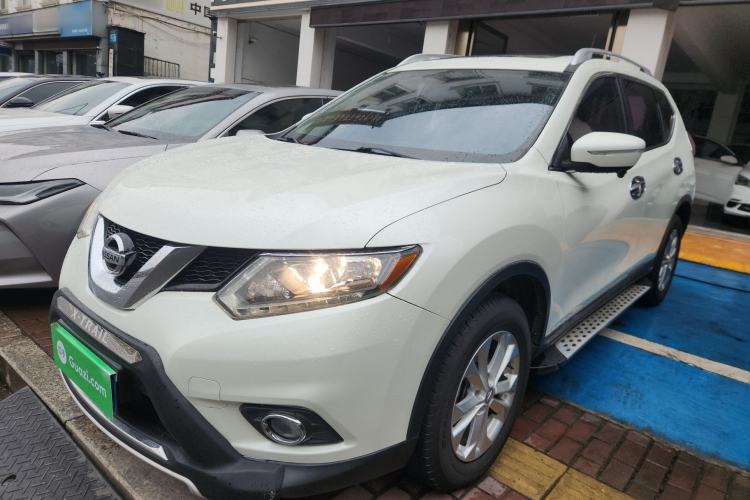 Used Nissan X-Trail 2015 2.5L CVT Leading MAX Edition 4WD