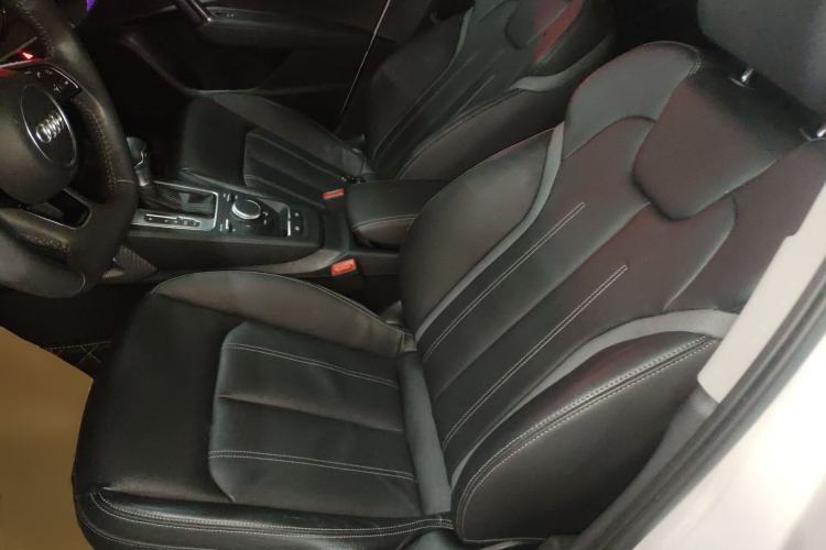 Used Audi Q2L 2022 35 TFSI Fashion Dynamic Model
