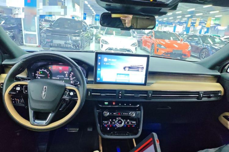 Used Lincoln Corsair 2021 2.0T Two-Wheel-Drive Luxury Edition