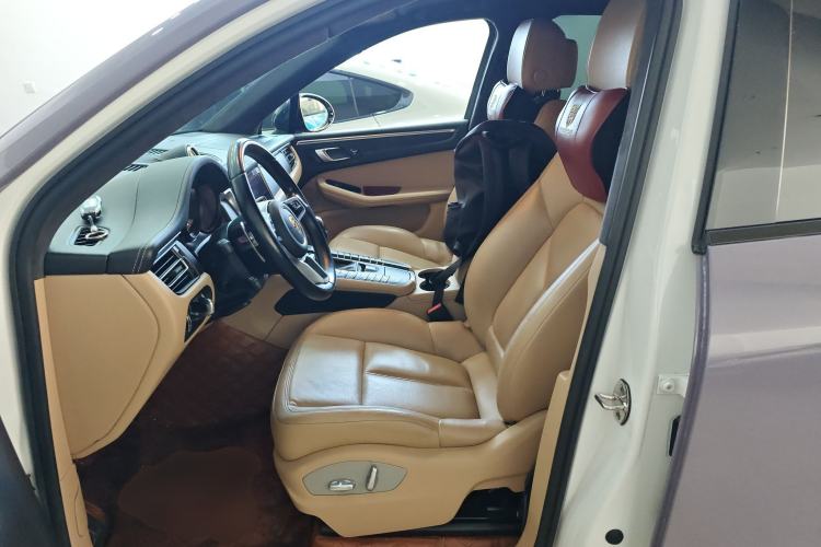 Used Porsche Macan 2021 Macan 2.0T