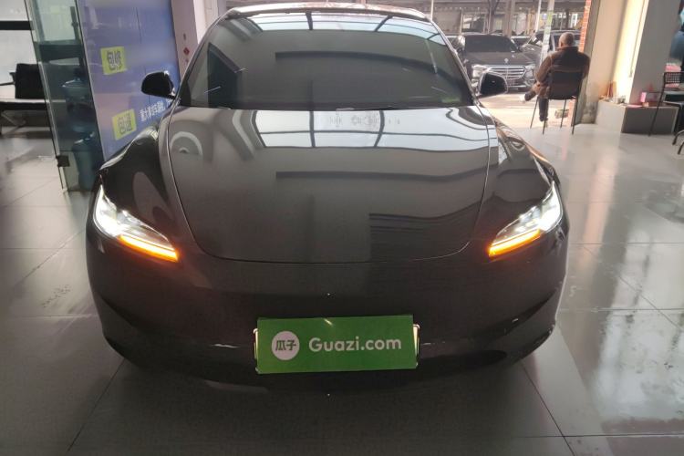 Used Tesla Model 3 2023 Rear-Wheel-Drive Version
