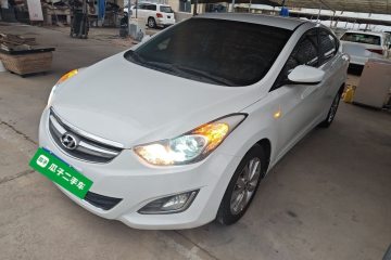 Used Hyundai Elantra 2015 1.6L Automatic Fashion Model