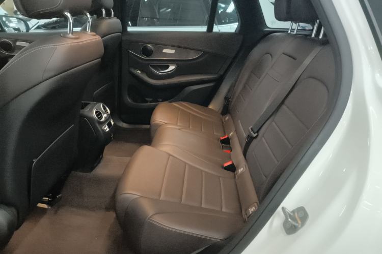 Used Mercedes-Benz GLC 2020 Facelift GLC 300 L 4MATIC Dynamic Edition
