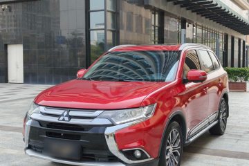 Used Mitsubishi Outlander 2018 2.0L Two-Wheel Drive Glory Edition 5 Seats