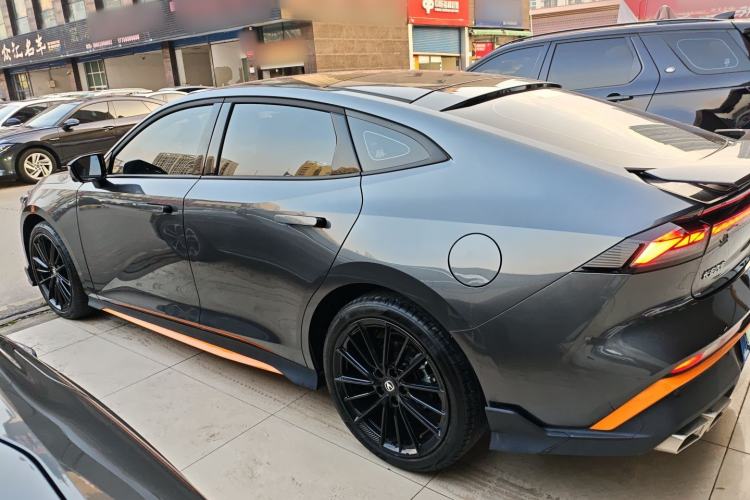 Used Changan UNI-V 2024 1.5T Prestige Sport Edition
