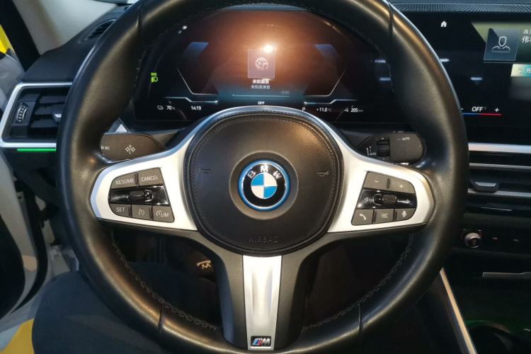 Used BMW i3 2022 eDrive 35 L
