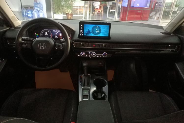 Used Honda Civic 2023 240TURBO CVT Dynamic · Center Stage Special Edition