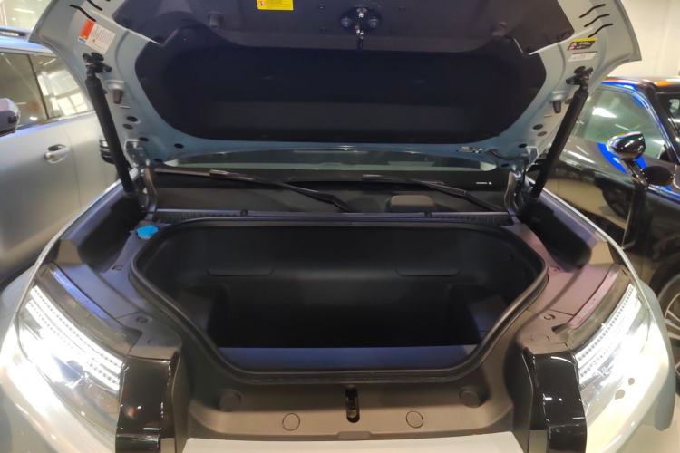 Used  Titanium 3 2025 501KM All-Wheel Drive Intelligent Driving Ultra Version
