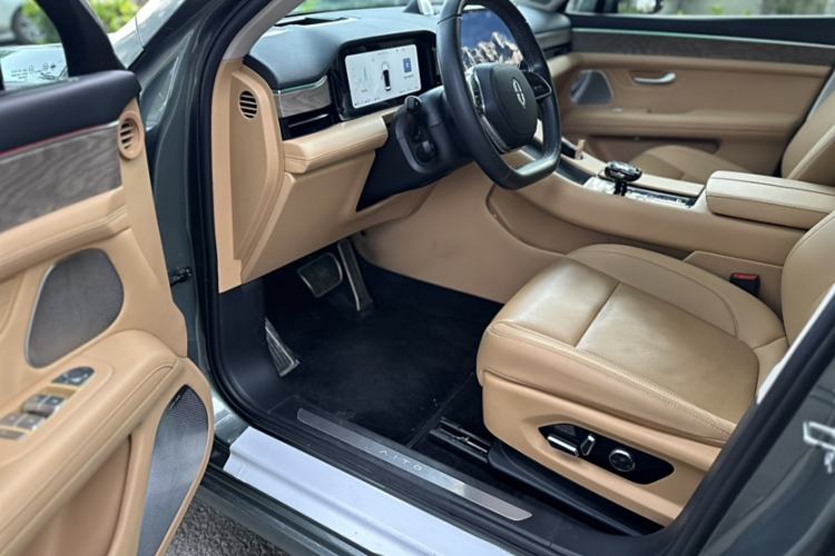 Used Hima AITO M5 2022 Extended-Range Four-Wheel Drive Flagship Edition
