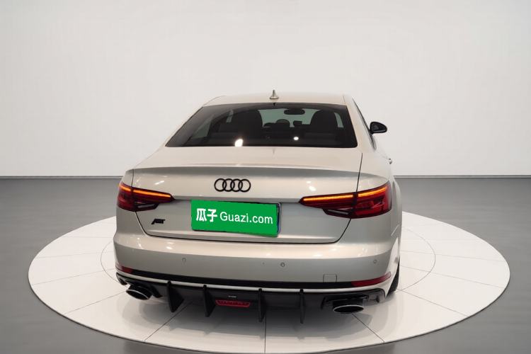 Used Audi A4L 2019 40 TFSI Fashion Edition China VI Emission Standard
