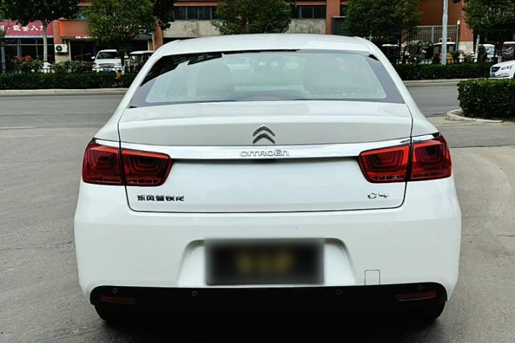 Used Citroen C4 Sega 2016 1.2THP Automatic Luxury Model
