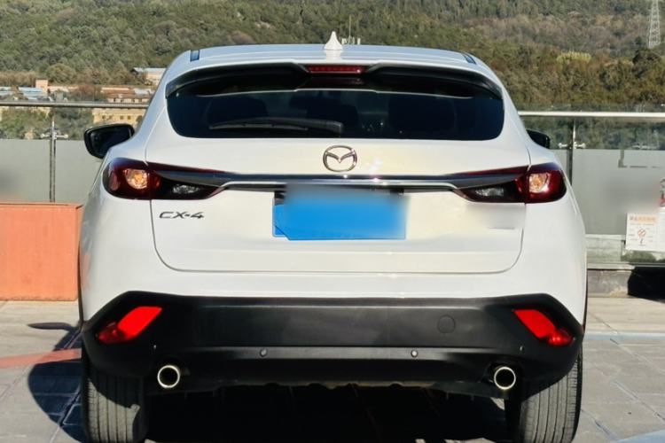 Used Mazda CX-4 2018 2.0L Automatic Two-Wheel Drive Blue Sky Dynamic Version China V Standard
