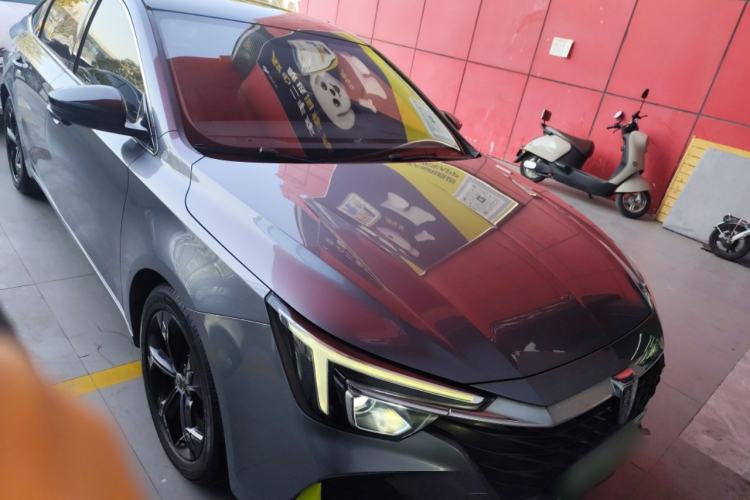 Used Roewe i6 MAX New Energy 2020 1.5T PHEV Cool & Stylish Skyroof Edition