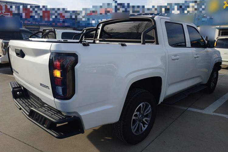 Used JMC DaDao 2024 Mountain Edition 2.3T Diesel Automatic 4x4 Standard Wheelbase Comfort Version
