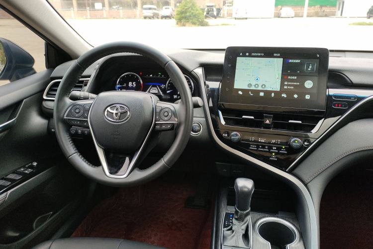 Used Toyota Camry 2021 2.5G Luxury Edition
