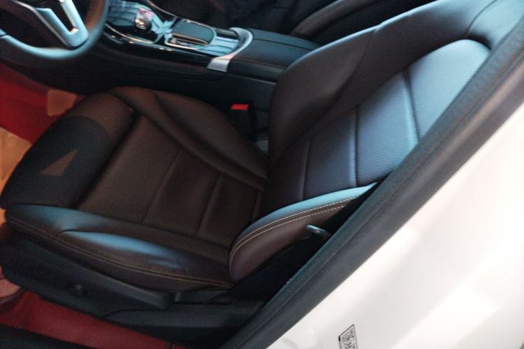 Used Mercedes-Benz GLC 2021 GLC 260 L 4MATIC Dynamic Edition
