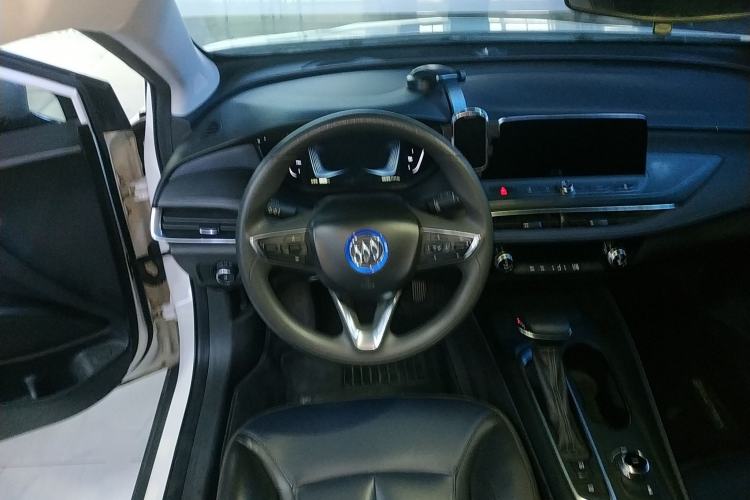 Used Buick Velite 6 2019 Connected Fashion Model Custom Edition
