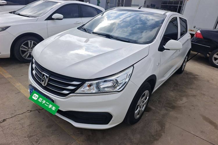Used Baojun 310 2016 1.2L manual Comfort trim level
