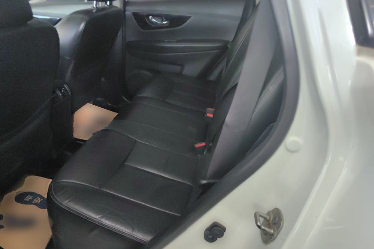 Used Nissan X-Trail 2019 2.0L CVT Smart Connect Comfort Edition 2WD
