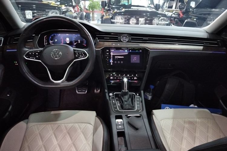 Used Volkswagen Magotan 2023 2 Million Units Limited-Edition 380TSI DSG Flagship Version
