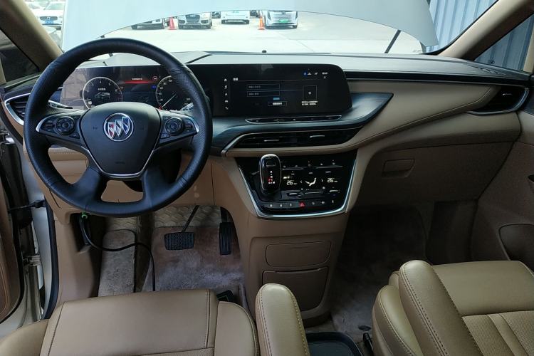 Used Buick GL8 2021 ES Landtrek 653T Luxury Model
