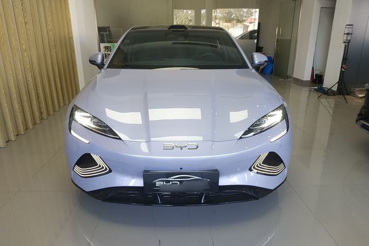 Used BYD Seal 2025 600 All-Wheel Drive Intelligent Driving Version
