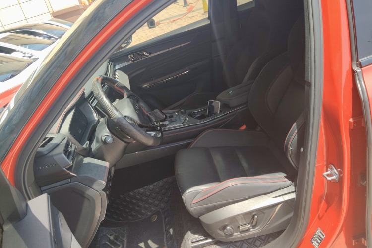 Used Lynk & Co 05 2020 2.0TD Four-Wheel Drive HypeHalo
