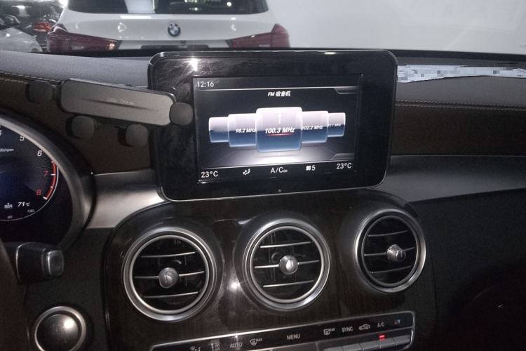 Used Mercedes-Benz GLC 2019 GLC 260 L 4MATIC Dynamic Model
