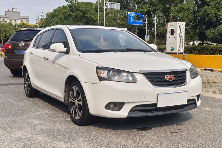 Used Geely Auto Classic Emgrand 2013 Hatchback 1.8L CVT Prestige Model
