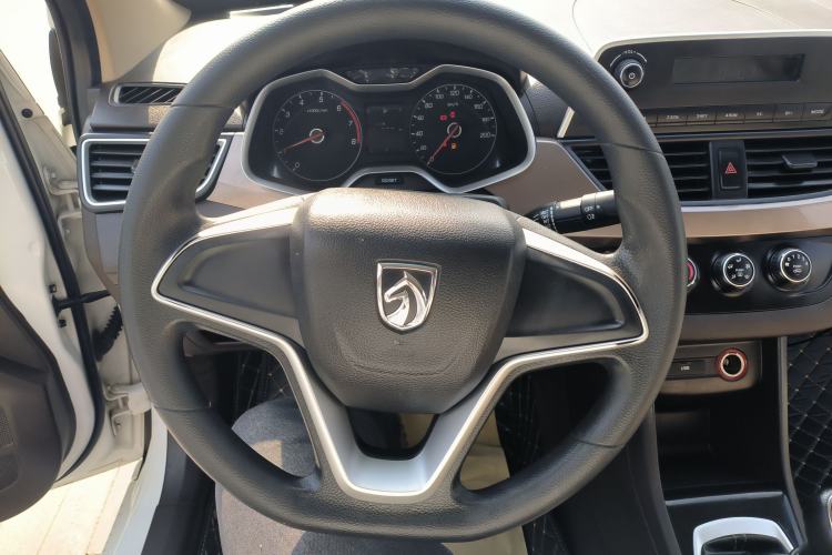 Used Baojun 310W 2017 1.5L Manual Comfort Model China V Standard