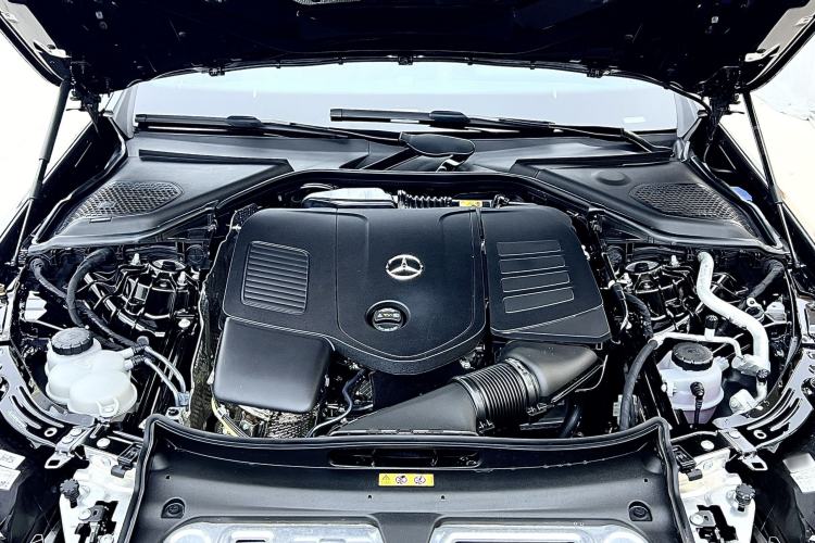 Used Mercedes-Benz E-Class 2025 E 300 L Luxury Model