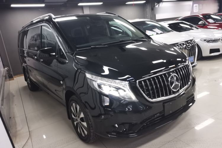 Used Mercedes-Benz Vito 2023 2.0T Elite Version 7 Seats
