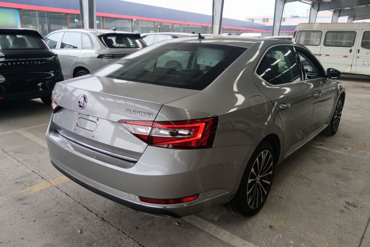 Used Skoda Superb 2018 TSI330 DSG Luxury Edition China V Standard
