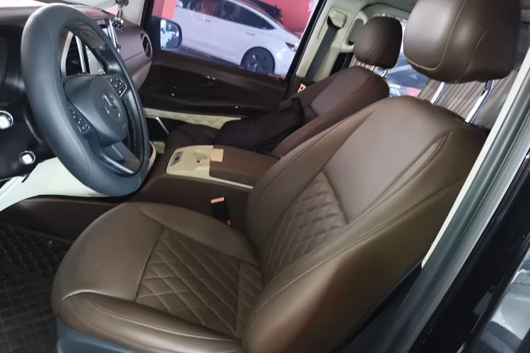 Used Mercedes-Benz Vito 2016 2.0T Elite Edition
