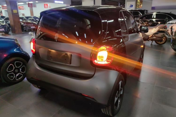 Used  fortwo 2018 1.0L 52kW Hardtop Passion Edition China V Standard
