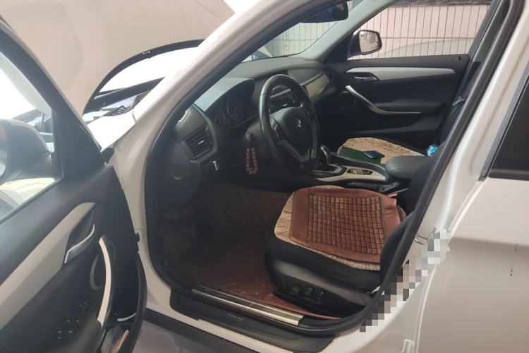 Used BMW X1 2014 sDrive18i Fashion Model
