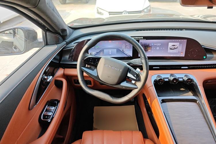 Used  Lingyun 2025 400T Two-Wheel-Drive Yeyue Edition
