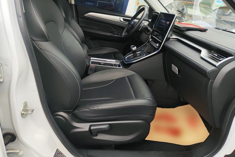 Used Haval M6 2021 PLUS 1.5T DCT Luxury Smart Connectivity Model
