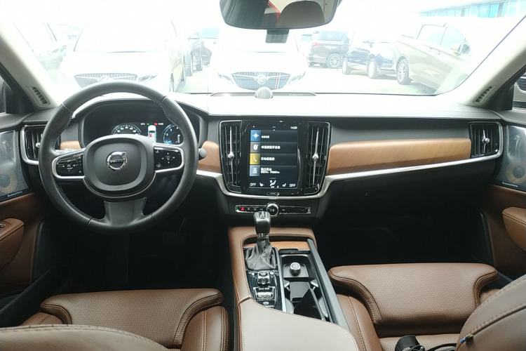 Used Volvo S90 2018 T5 Prestige Edition