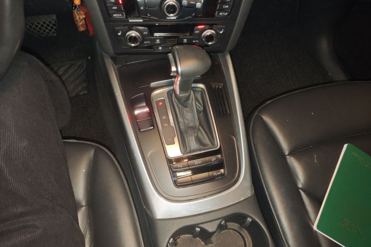 Used Audi Q5 2015 40 TFSI Technology Edition
