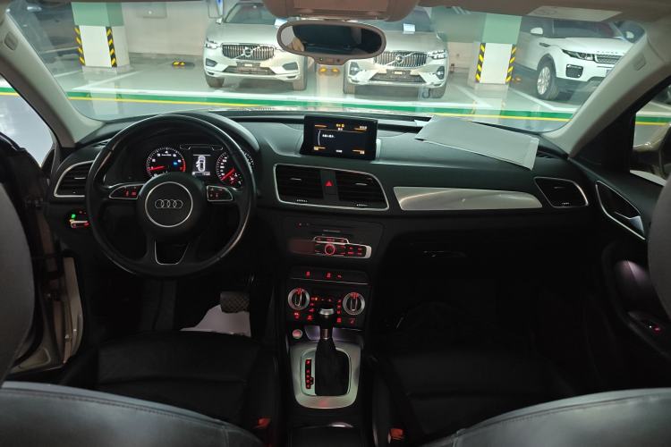 Used Audi Q3 2016 35 TFSI Collection Edition Comfort Model
