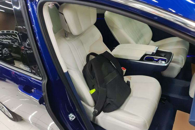 Used Buick Century 2023 2.0T Six-Seater Yinshi Edition
