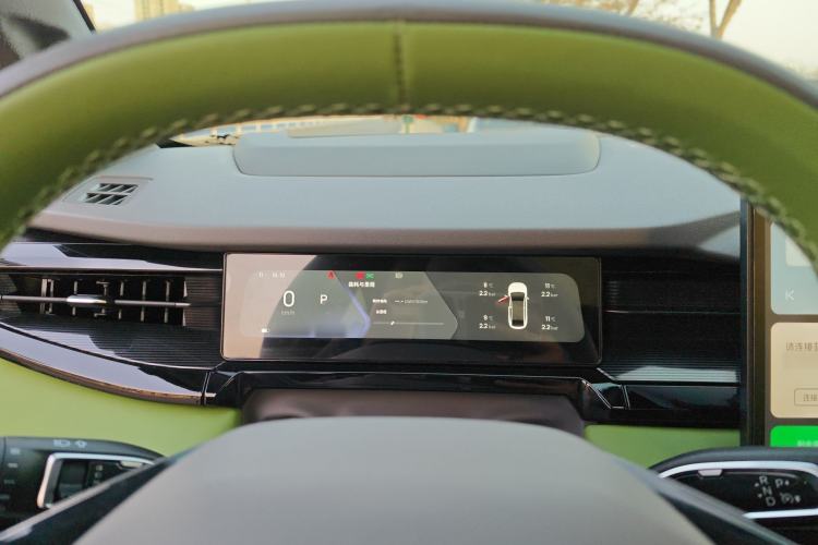 Used Livan Livan 7 2023 605km Hunter Light
