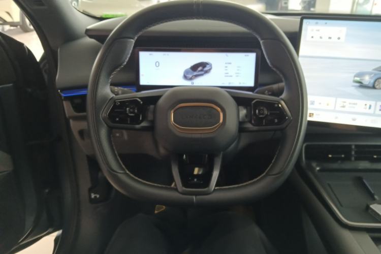 Used Lynk & Co 07 2024 EM-P 126 Long-Range Ultra
