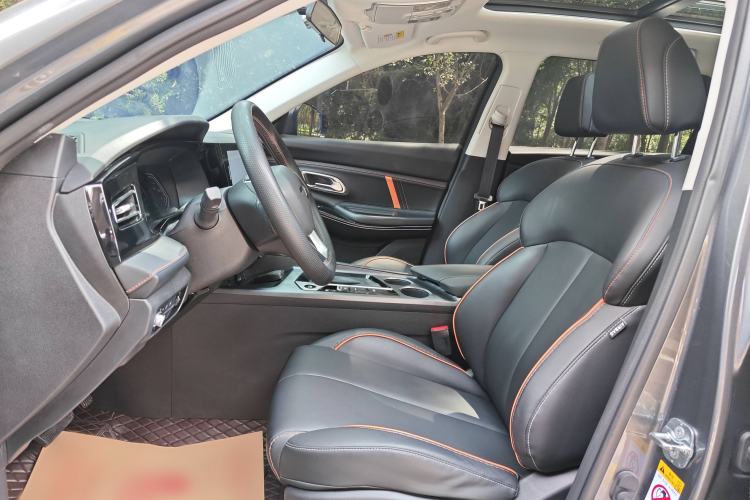 Used Oshan X7 PLUS 2022 1.5T Blue Whale Edition Automatic Prestige Version
