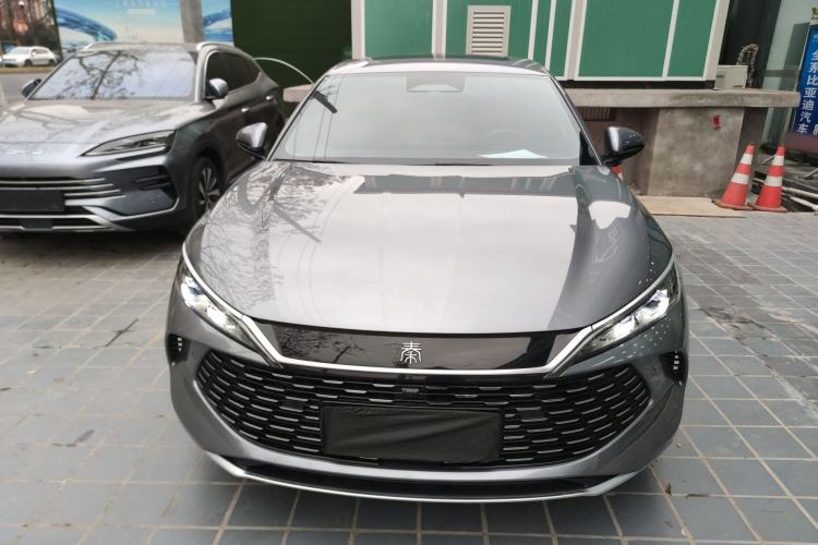 Used BYD Qin L 2025 DM-i Smart Drive 120KM Superior Model
